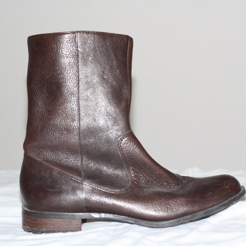 Slightly Worn Brown Short Bootie
